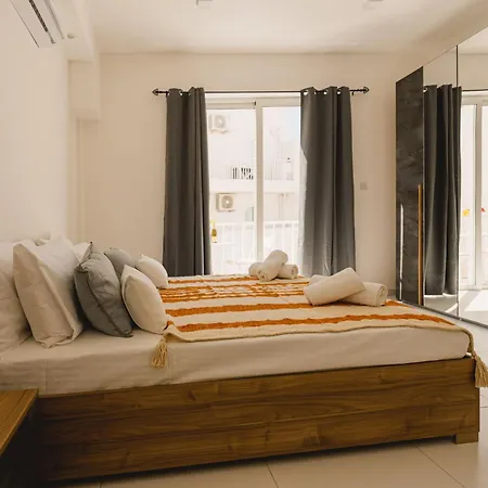 Stylish 2bed Unit 50m From Seafront! Wifi And Washer