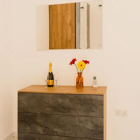 Appartement Stylish 2bed Unit 50m From Seafront! Wifi And Washer