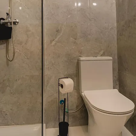 Stylish 2bed Unit 50m From Seafront! Wifi And Washer *